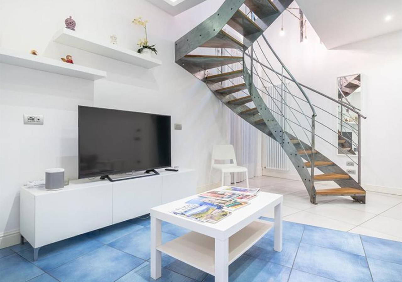 Rooftop Guesthouse Naples Luaran gambar